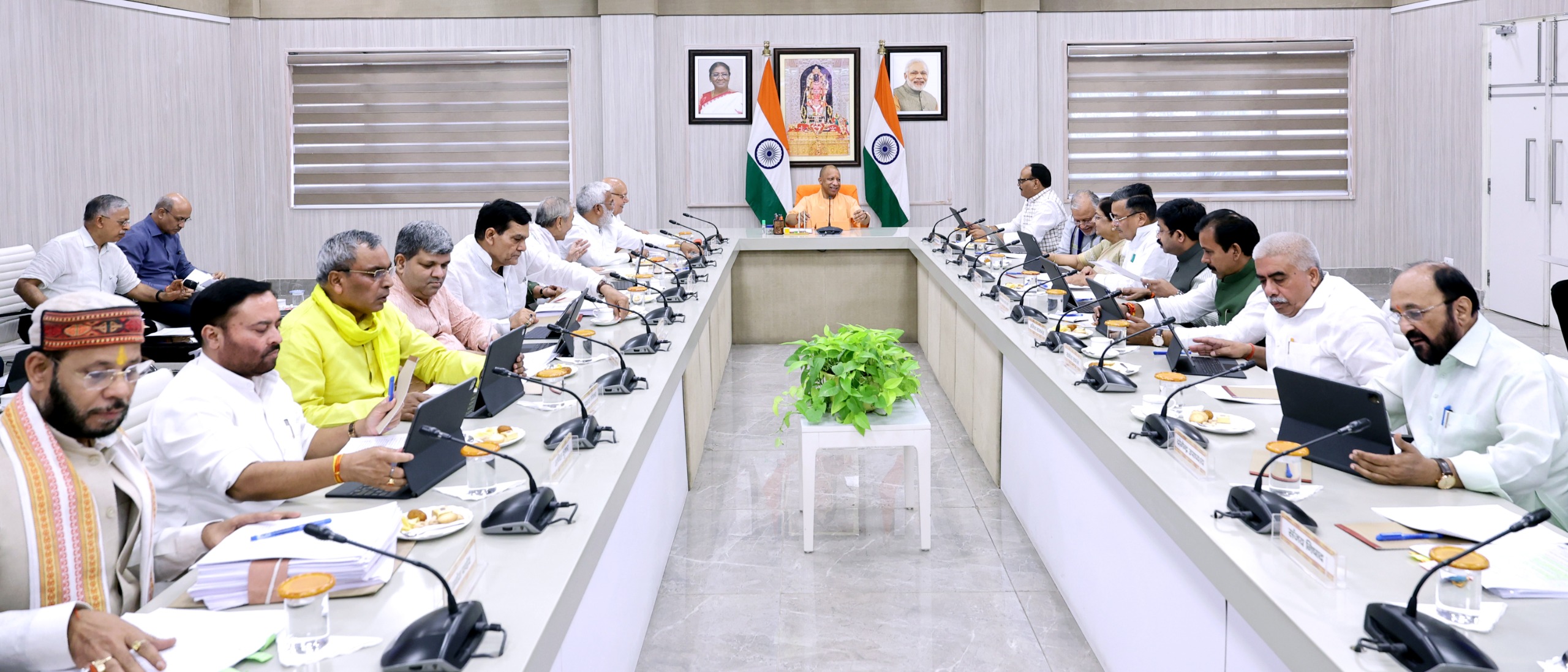 पर्यटन को सांस्कृतिक पुनर्जागरण, रोजगार सृजन और वैश्विक पहचान से जोड़कर आगे बढ़ाएं : मुख्यमंत्री योगी
