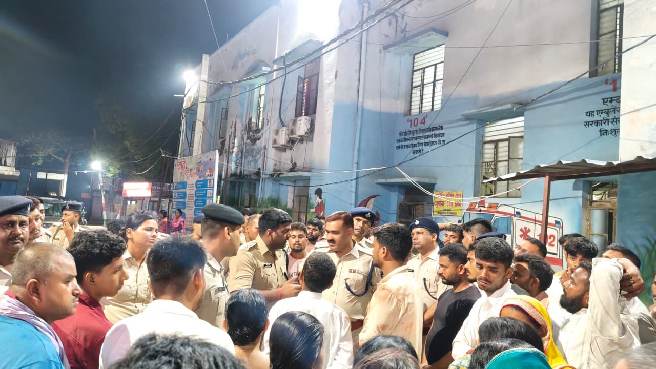 डबल मर्डर केस के गवाह की हत्या, सड़क जाम
