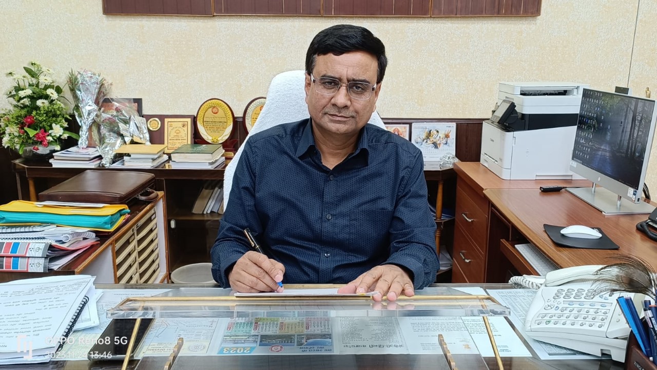 झाँसी मंडल ने टिकट चेकिंग में माह अक्टूबर - 2024 में दर्ज किया 29831 केस