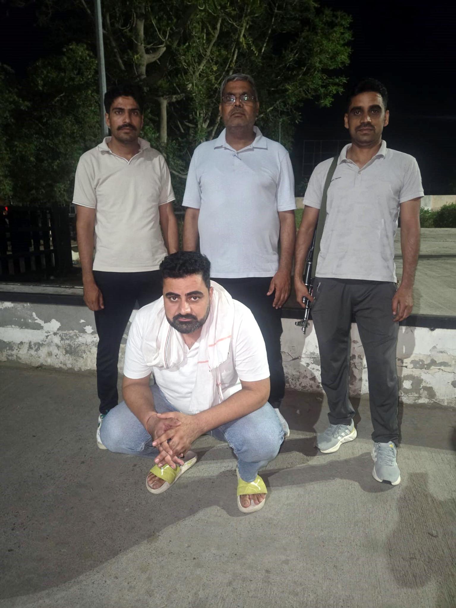 फतेहाबाद में पकड़ा गया कुरुक्षेत्र का हथियार तस्कर,दो मैगजीन व अवैध पिस्टल बरामद