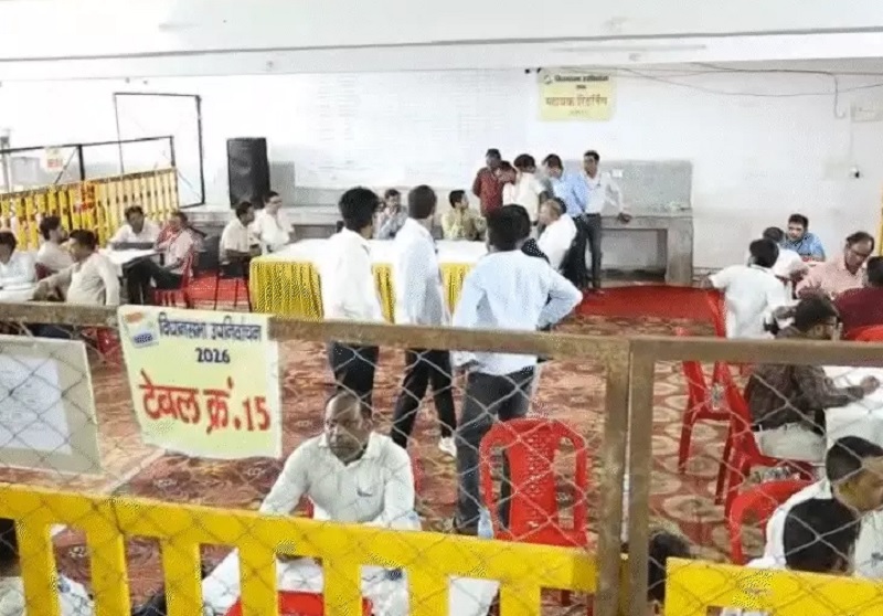 दतिया उपचुनाव: 8वें राउंड के बाद कांग्रेस जीत की ओर, 6,583 वोटों से आगे