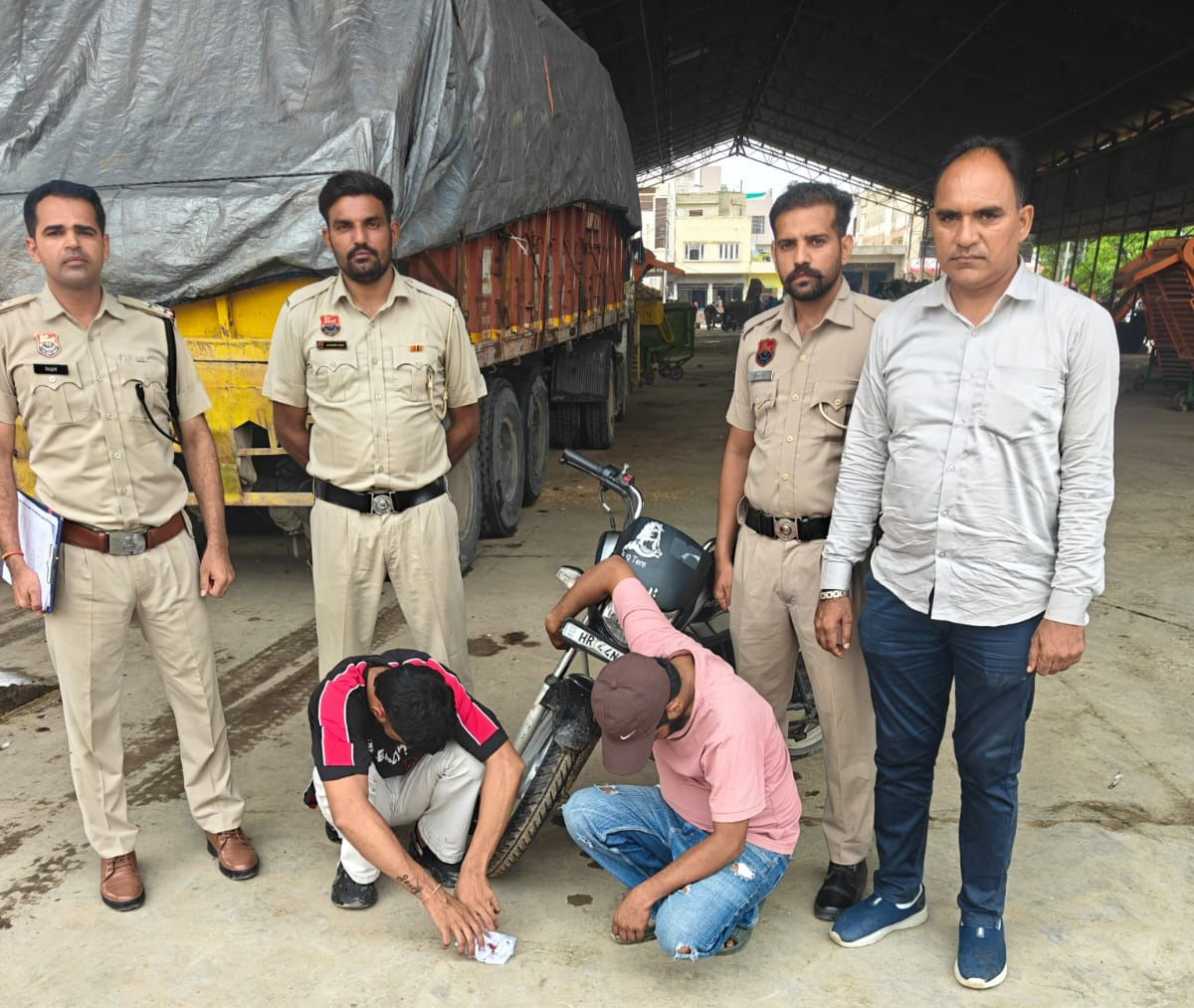 सिरसा में नशा तस्करी का भंडाफोड़, लाखों की हेरोइन बरामद; 3 गिरफ्तार