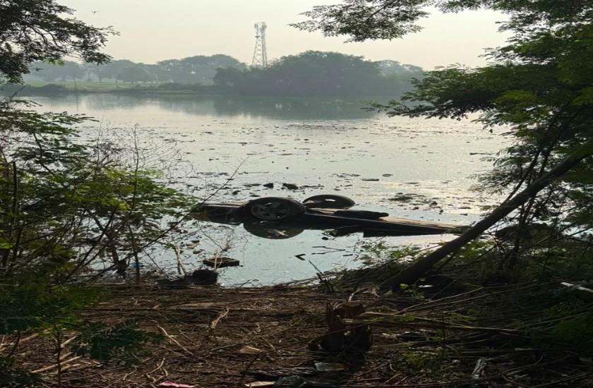 तालाब में गिरी कार, तीन आप कार्यकर्ताओं ने गंवाई जान; जगराओं-रायकोट रोड पर हादसा