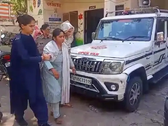 छतरपुर: युवती ने की थाने में आत्मदाह की कोशिश, पुलिस ने समय रहते बचाया