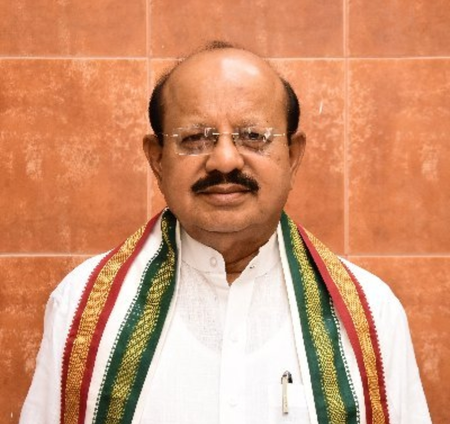 कर्नाटक में कैबिनेट विस्तार के बाद कांग्रेस में घमासान, सीनियर नेताओं की नाराजगी सामने आई