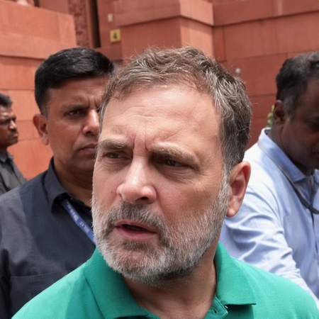 राहुल गांधी का अमित शाह पर निशाना, बोले- उनके बयान में दिलचस्पी नहीं, छात्रों के मुद्दों पर दें जवाब