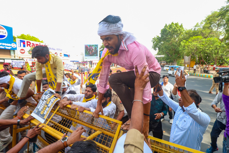 तमिलनाडु में छात्रों को राहत, राजनीतिक प्रदर्शनों पर रोक वाला सर्कुलर वापस