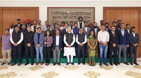 20 स्पेस स्टार्टअप प्रमुखों से मिले पीएम मोदी, भारत को ग्लोबल स्पेस हब बनाने पर जोर