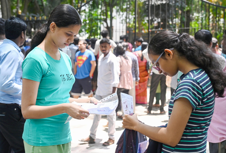 NEET-PG 2026: रविवार को होगी परीक्षा, 2.73 लाख से ज्यादा उम्मीदवार तैयार