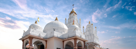 भक्त की पुकार पर डाकोर पहुंचे श्रीकृष्ण, आधी रात खुल गए मंदिर के द्वार