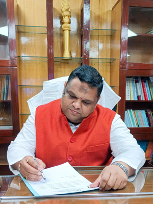 5 करोड़ लेकर दुष्कर्म केस दबाने का आरोप, एनएचआरसी के रडार पर भगवंत मान की पत्नी