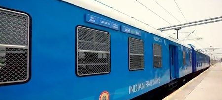 ग्रीन रेल की ओर बड़ा कदम, हाइड्रोजन ट्रेन ने 1,200 किमी दौड़कर बचाया 3,200 लीटर डीजल