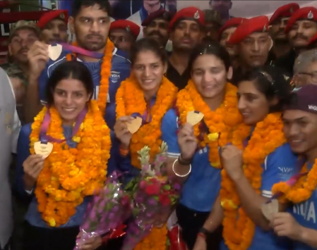 स्वदेश लौटी टीम का गर्मजोशी से स्वागत, खिलाड़ियों ने सरकार और सहयोगी संस्थाओं का माना आभार