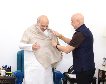 केंद्रीय गृह मंत्री अमित शाह से मिले अनुपम खेर, बोले- 'ऐसे व्यक्तित्व से हर मुलाकात कुछ नया सीखने का मौका देती है'